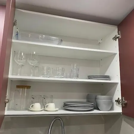 Apartament Prelijep Stan + Unutarnji Kamin