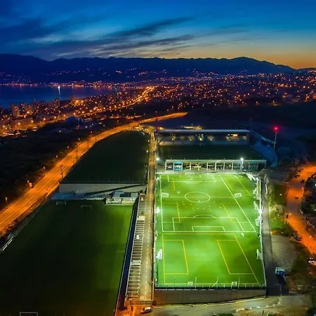 Apartament Prelijep Stan + Unutarnji Kamin Rijeka